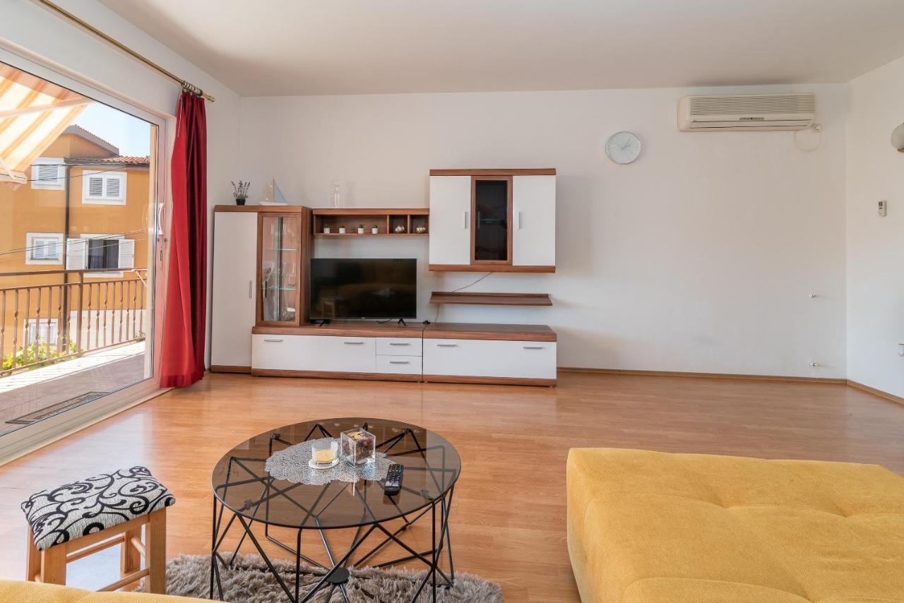 Comfortable Apartment Near The Sea Τρογκίρ Εξωτερικό φωτογραφία