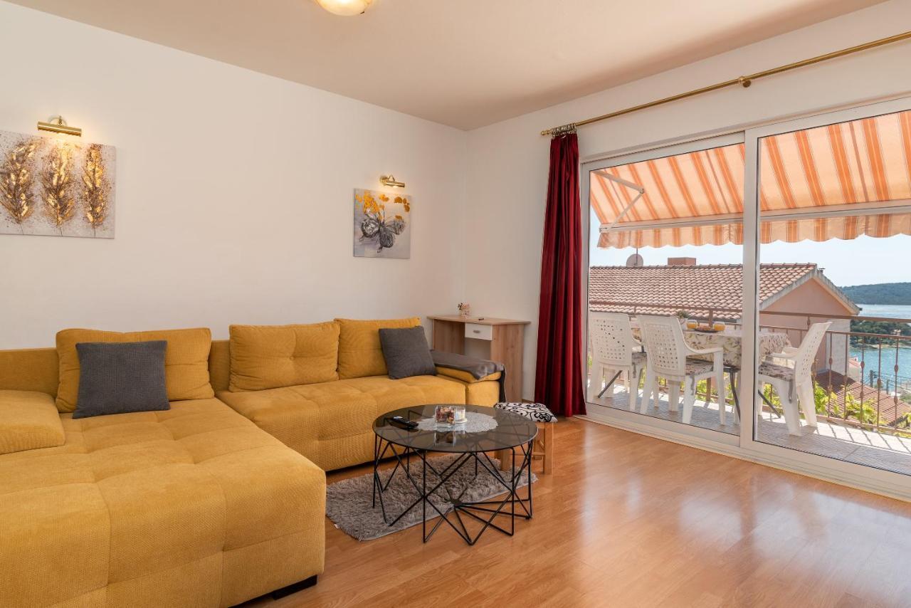 Comfortable Apartment Near The Sea Τρογκίρ Εξωτερικό φωτογραφία